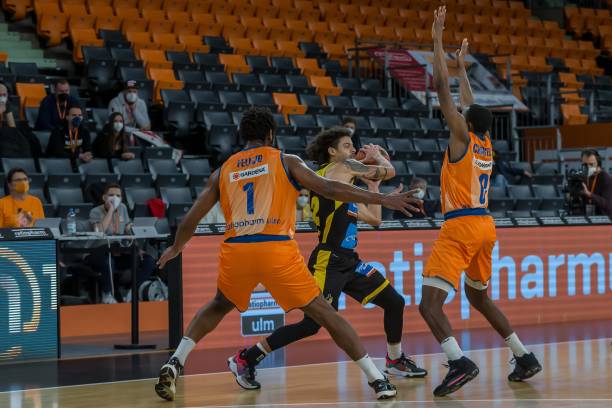 仅仅是战术 仅仅是战术