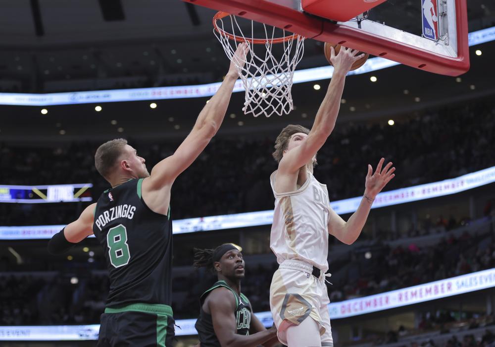 让球员更容 让球员更容